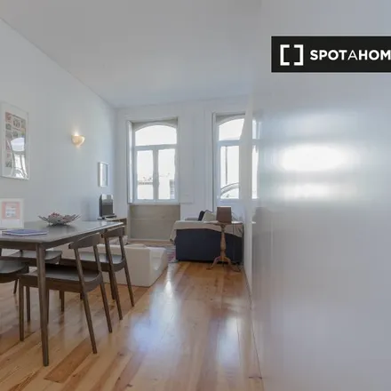 Rent this 2 bed apartment on Villa Bolhão in Rua de Alexandre Braga, 4000-252 Porto