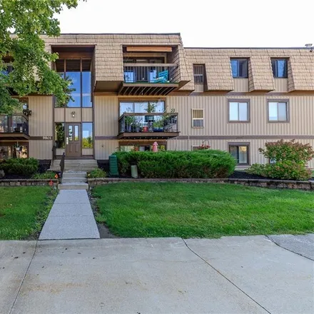 Buy this 2 bed condo on 9801 Sunrise Boulevard in North Royalton, OH 44133