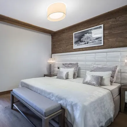 Rent this 2 bed apartment on 73120 Courchevel Village