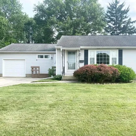 Buy this 3 bed house on 255 Sunset Dr in Circleville, Ohio