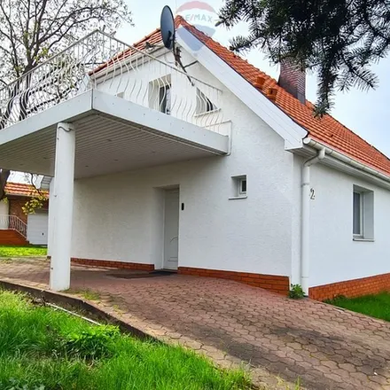 Buy this 4 bed house on Szamotulska 17B in 62-090 Rokietnica, Poland