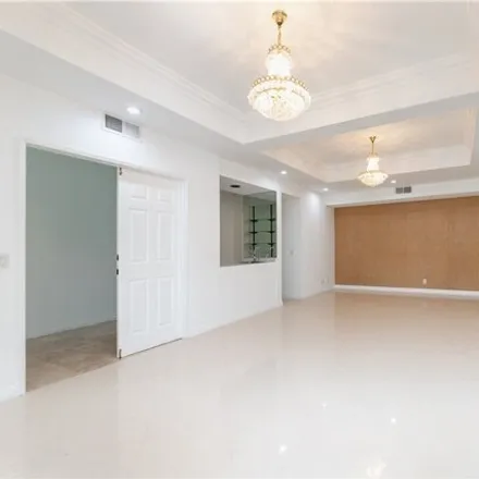 Image 7 - 1572 Michael Lane, Los Angeles, CA 90272, USA - Townhouse for sale