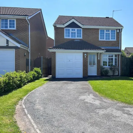 Buy this 3 bed house on Camellia Close in Enderby, LE19 3WL