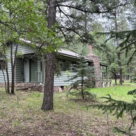 Buy this 2 bed house on 18 County Road 2062 in Alpine, AZ 85920