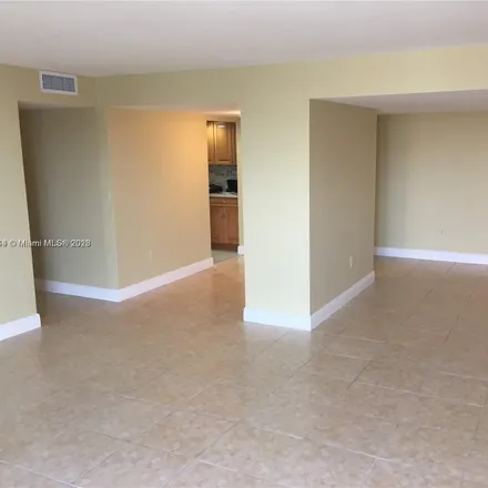 Image 7 - 1450 Brickell Bay Drive - Condo for rent