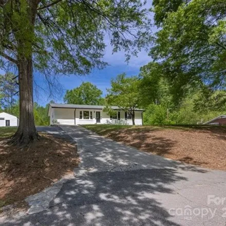 Buy this 3 bed house on 135 Vandalia Road in Mooresville, NC 28117
