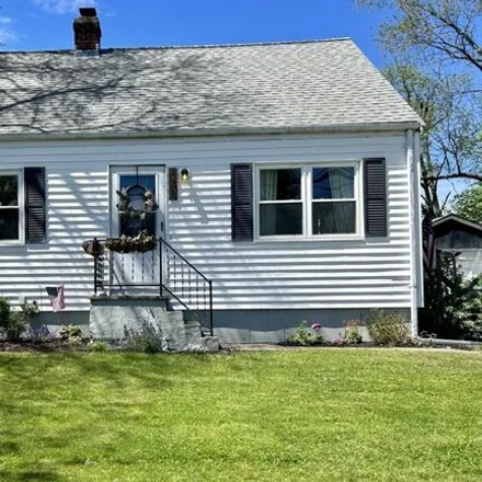 Buy this 3 bed house on 431 W Water St in Rockland, Massachusetts