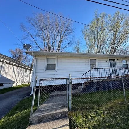 Buy this 3 bed house on Holiness Church of Jesus in Ringleben Street, East Beckley
