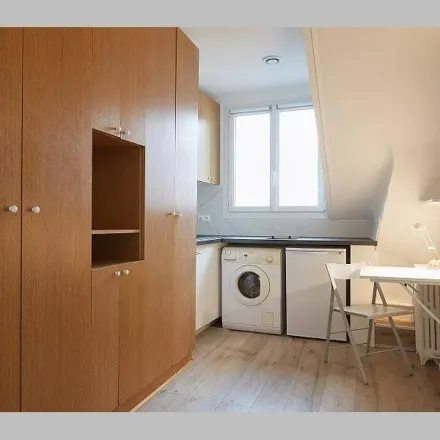 Image 6 - 6 Avenue de Ceinture, 95880 Enghien-les-Bains, France - Apartment for rent