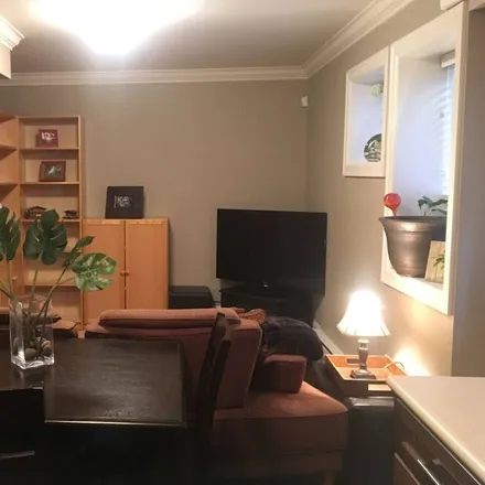 Image 3 - North Vancouver, BC V7N 3K9, Canada - House for rent