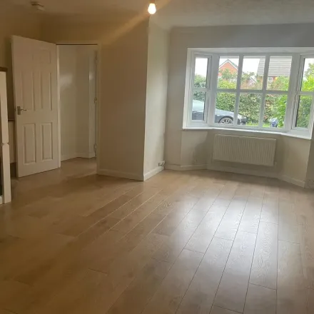 Image 7 - Mottram Close, Warrington, WA4 2XU, United Kingdom - Apartment for rent