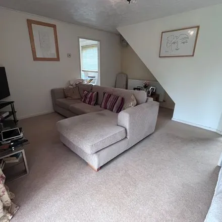 Rent this 3 bed apartment on 9 Nichol Place in Taunton, TA4 1JD