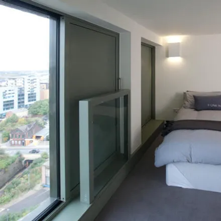 Image 5 - Park Hill Flats, South Street, Sheaf Valley, Sheffield, S2 5GR, United Kingdom - Apartment for rent