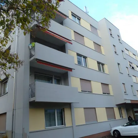 Rent this 3 bed apartment on Route de Brügg / Brüggstrasse 6 in 2503 Biel/Bienne, Switzerland