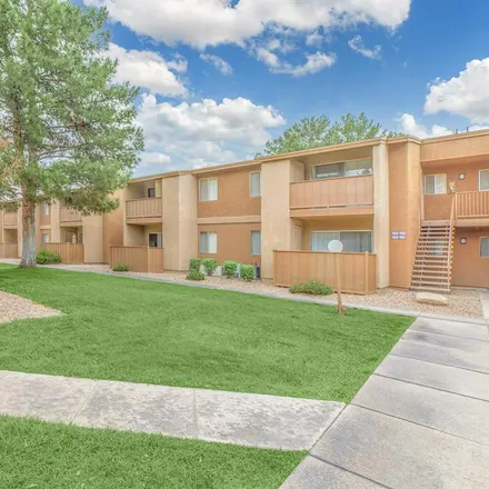 Image 1 - Rincon/University High School, 421 North Arcadia Avenue, Tucson, AZ 85711, USA - Room for rent