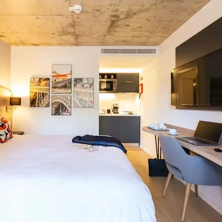 Rent this studio apartment on Rua de António Granjo in 4300-197 Porto, Portugal