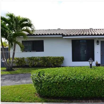 Image 1 - 3210 Southwest 93rd Place, Pioneer Park, Miami-Dade County, FL 33165, USA - House for rent