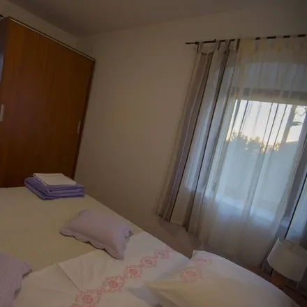 Image 6 - Općina Starigrad, Zadar County, Croatia - Apartment for rent