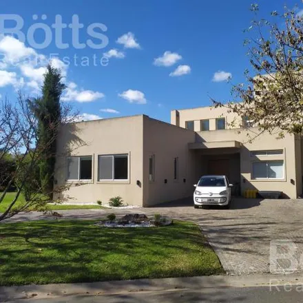 Rent this 5 bed house on unnamed road in Los Artistas, 1746 Francisco Álvarez