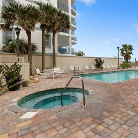 Image 5 - Vistas On the Gulf, 4000 Gulf Boulevard, Saint Pete Beach, Pinellas County, FL 33706, USA - Condo for sale