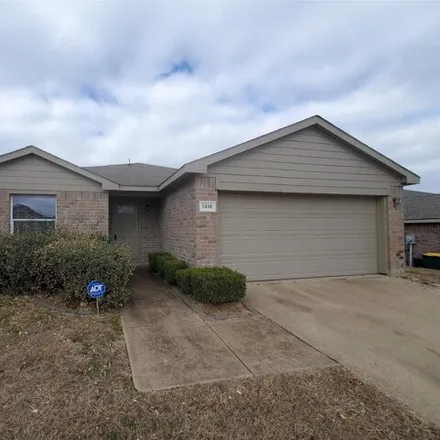 Rent this 3 bed house on 1315 Hayes Street in Cedar Hill, TX 75104