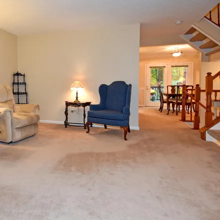 Image 7 - 12488 Walnut Cove Circle, Germantown, MD 20874, USA - Townhouse for sale