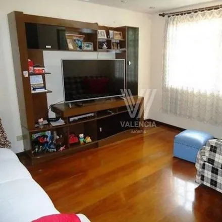 Buy this 5 bed house on Rua Verona 76 in Cascatinha, Curitiba - PR