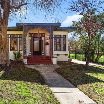 Image 3 - 944 West Agarita Avenue, San Antonio, TX 78201, USA - House for sale