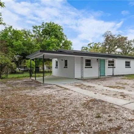 Buy this 3 bed house on 536 West Robson Street in Lakeland, FL 33805