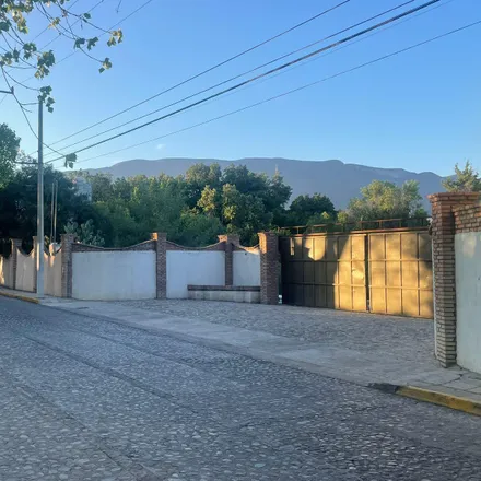 Buy this studio house on Avenida Román Cepeda Flores in 22350 Arteaga, Coahuila