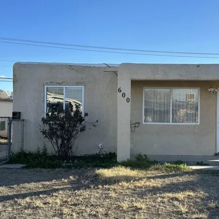 Buy this 3 bed house on 514 Brookdale Drive in Alamogordo, NM 83310