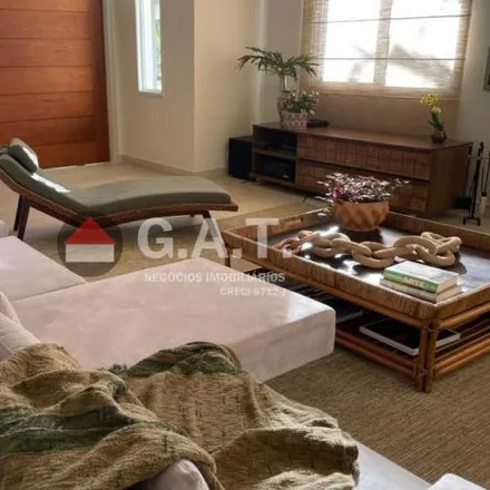 Buy this 6 bed house on unnamed road in Chácara Primavera, Araçoiaba da Serra - SP