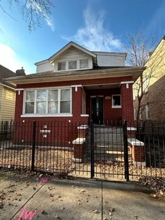 Image 1 - 7528 South Saint Lawrence Avenue, Chicago, IL 60619, USA - House for sale