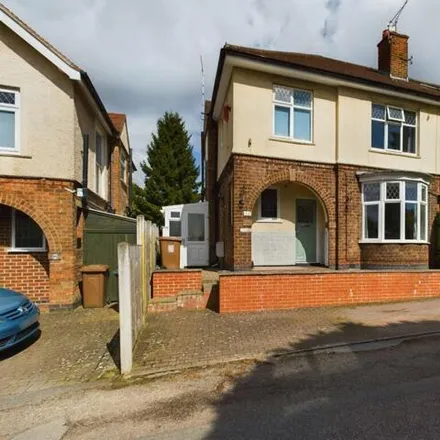 Buy this 4 bed duplex on Parkfields Drive in Derby, DE22 1HH