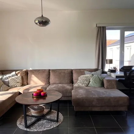 Rent this 2 bed apartment on Kapellestraat 67 in 69, 71