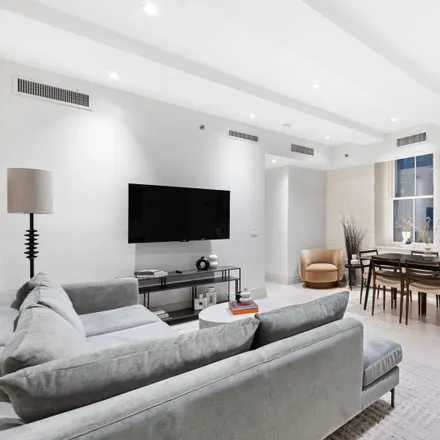 Rent this 3 bed apartment on Radio Wave Building in West 27th Street, New York