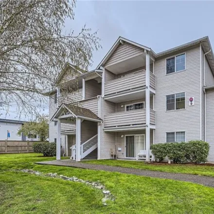 Image 2 - Erwin Estates, 8225 11th Drive West, Everett, WA 98204, USA - Condo for sale