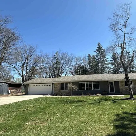 Image 1 - 859 South Columbus Avenue, Marshfield, WI 54449, USA - House for sale