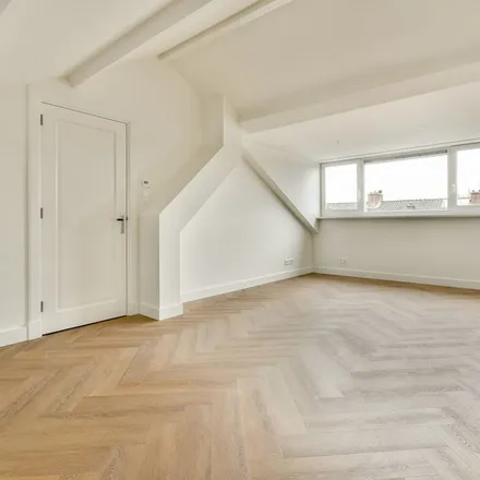 Rent this 3 bed apartment on Rooseveltlaan 45-1 in 1079 AC Amsterdam, Netherlands