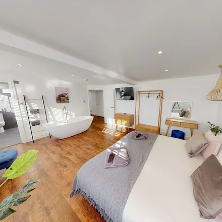 Rent this 7 bed house on Horrabridge in PL20 7TT, United Kingdom
