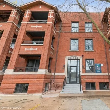 Rent this 2 bed condo on 5040-5044 South Saint Lawrence Avenue in Chicago, IL 60615