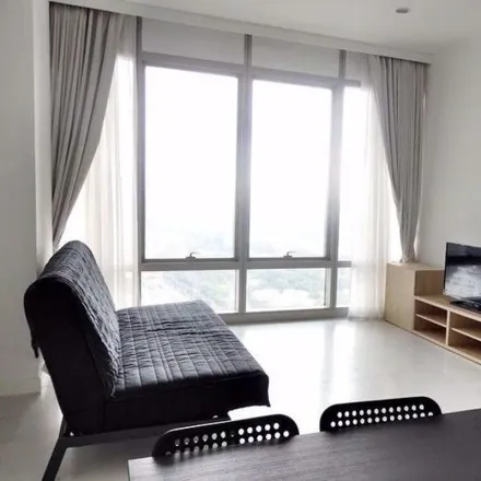 Image 2 - Regent House, 185, Ratchadamri Road, Sarasin, Pathum Wan District, 10330, Thailand - Apartment for rent