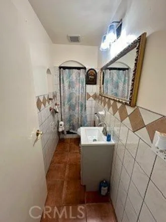 Image 5 - 824 West 131st Street, Compton, CA 90222, USA - House for sale