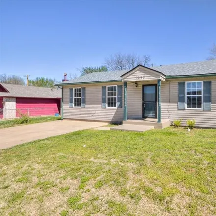 Buy this 3 bed house on 1525 North Elgin Avenue in Tulsa, OK 74106