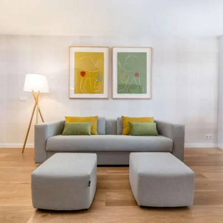Rent this 2 bed apartment on Avinguda d'Aragó in 14, 16