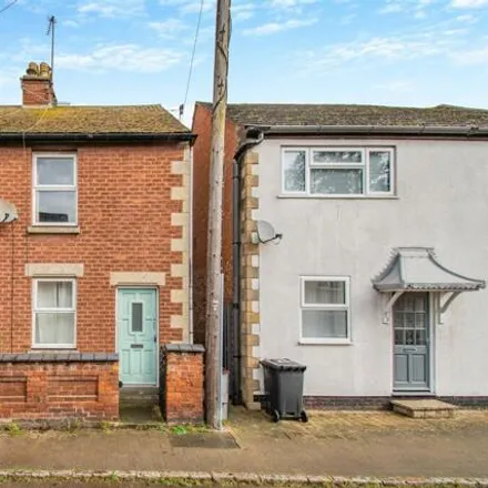 Buy this 2 bed house on Dean's Street in Oakham, LE15 6AX