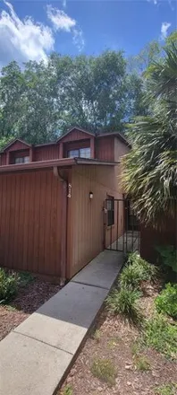 Rent this 3 bed condo on The Woodlands Neighborhood in Southwest 75th Street, Alachua County