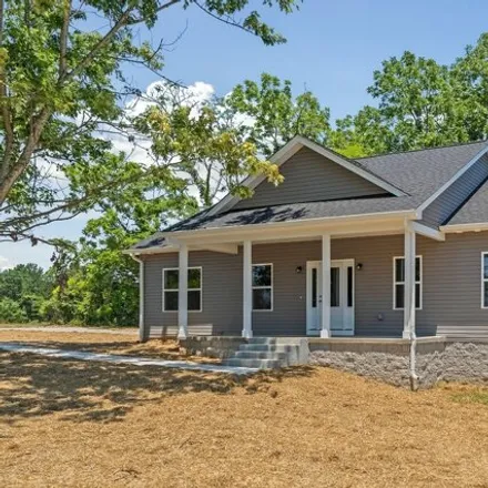 Buy this 3 bed house on 116 Johnson Chapel Rd in Sparta, Tennessee