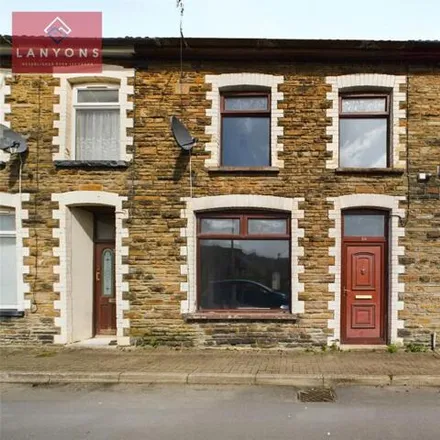 Buy this 3 bed townhouse on Syphon Street in Porth, CF39 9SR