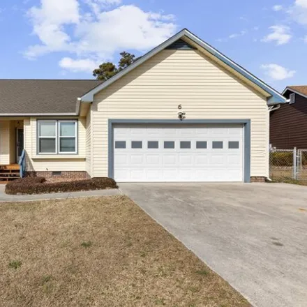 Rent this 3 bed house on unnamed road in Peru, Onslow County